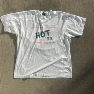 Grey 90s graphic tshirt